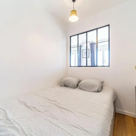Apartment Le Petit Chaponnay - Charming For 2 Near Saxe Gambetta