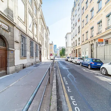 Le Petit Chaponnay - Charming For 2 Near Saxe Gambetta Apartment
