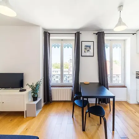 Le Petit Chaponnay - Charming For 2 Near Saxe Gambetta Apartment *